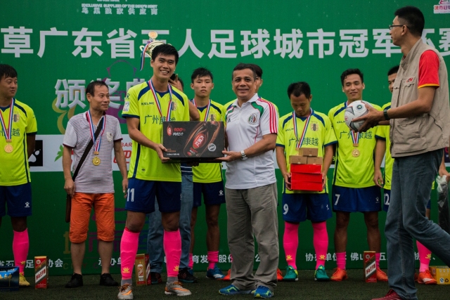 朱忠明调研2026外滩大会，强调技术创新与应用推动
